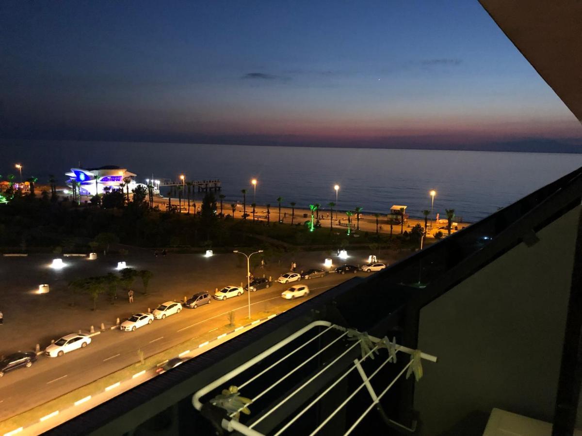Panorama Beach Tower Batumi Exteriér fotografie